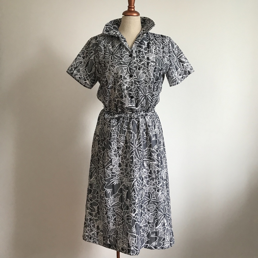 Vintage Black and White Floral Midi Dress